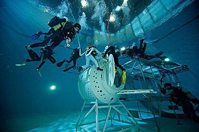 3DM速报：《暗黑2重制版》依然问题多 《怪猎崛起》不支持跨平台